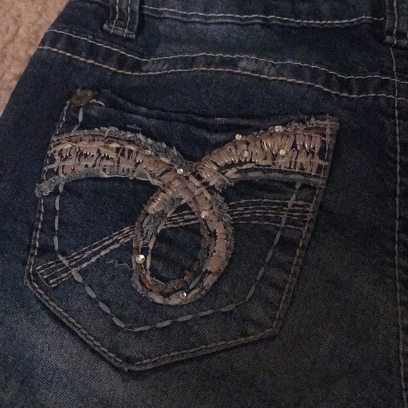 Truce Jean Shorts - Picture 5 of 6